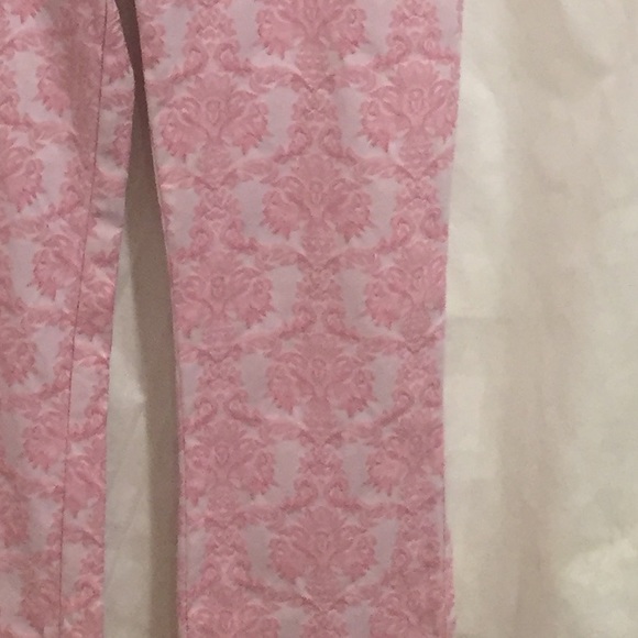 ๐๐ ๐3X Host Pick๐๐๐NWT Pink jean like brocade pants - Picture 3 of 5